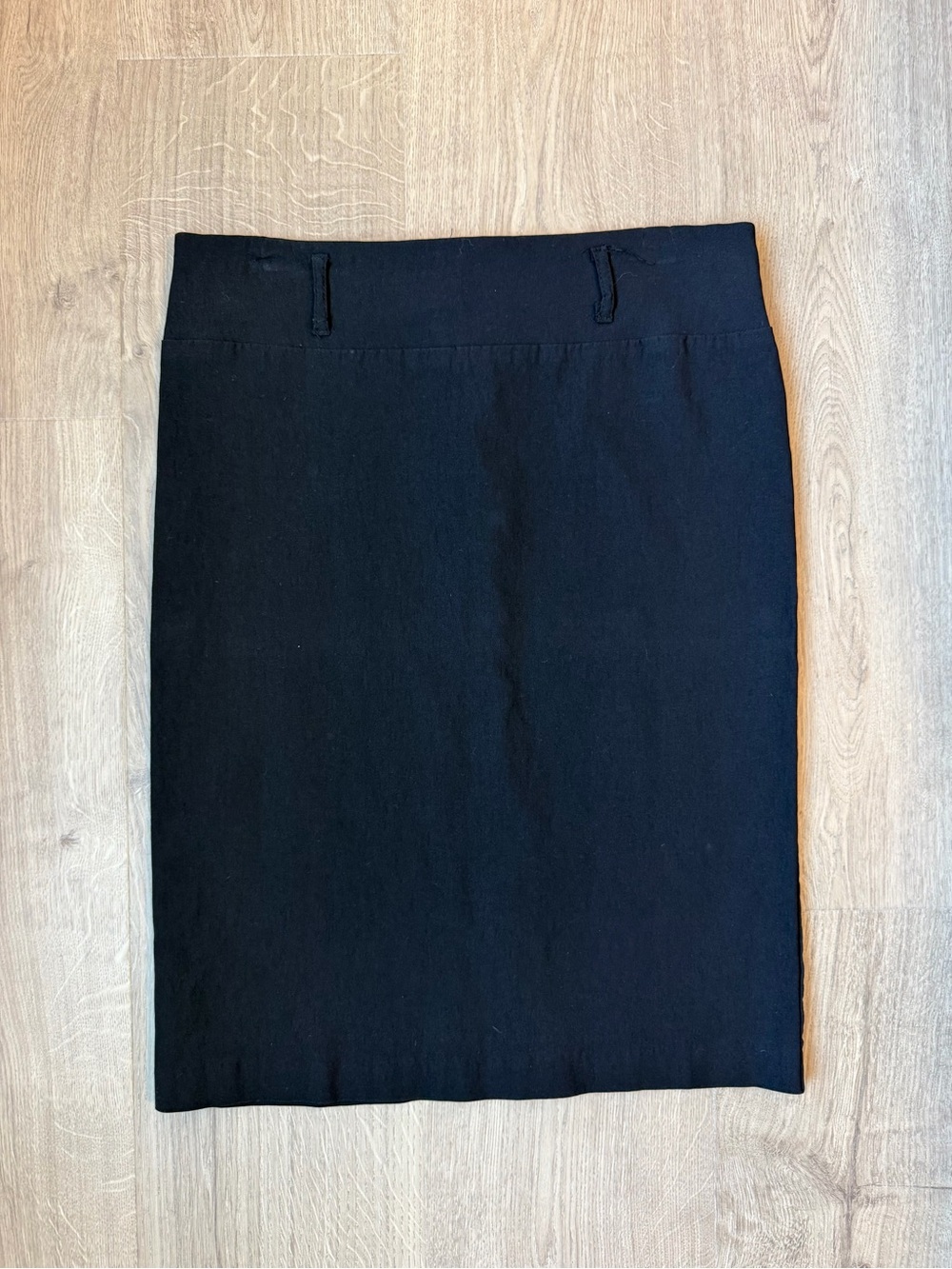 F21 Classic Black Pencil Skirt
